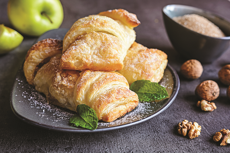 MERVE HASMAN SALVATORİNİN LÜKSLERİ