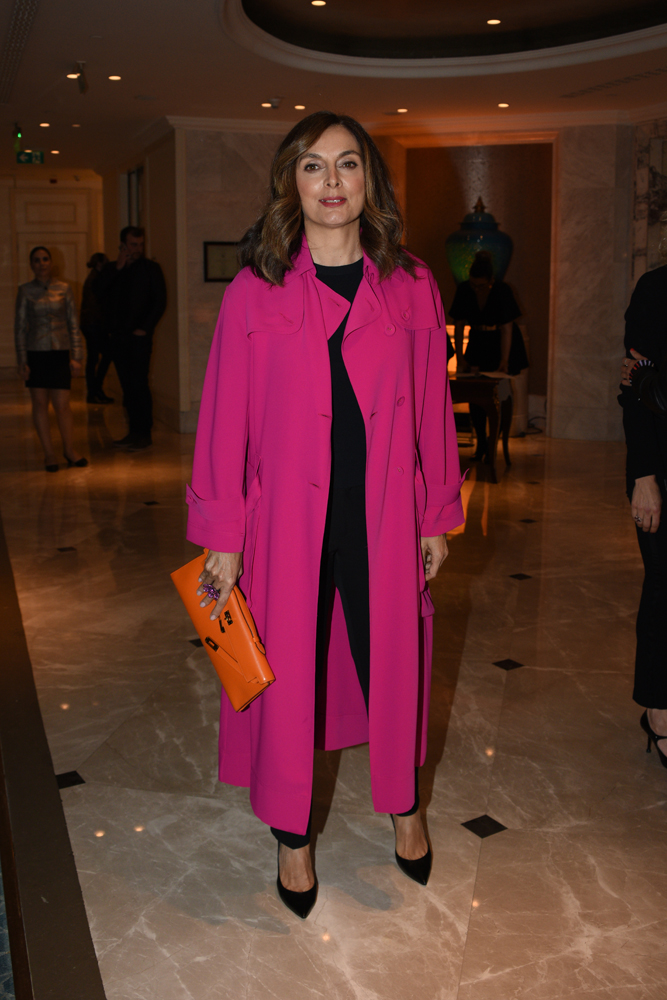 DİLEK HANİFTEN 30. YILA ÖZEL DEFİLE