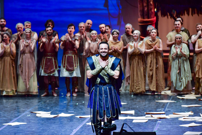 SANAT TARİHİNDE BİR İLK