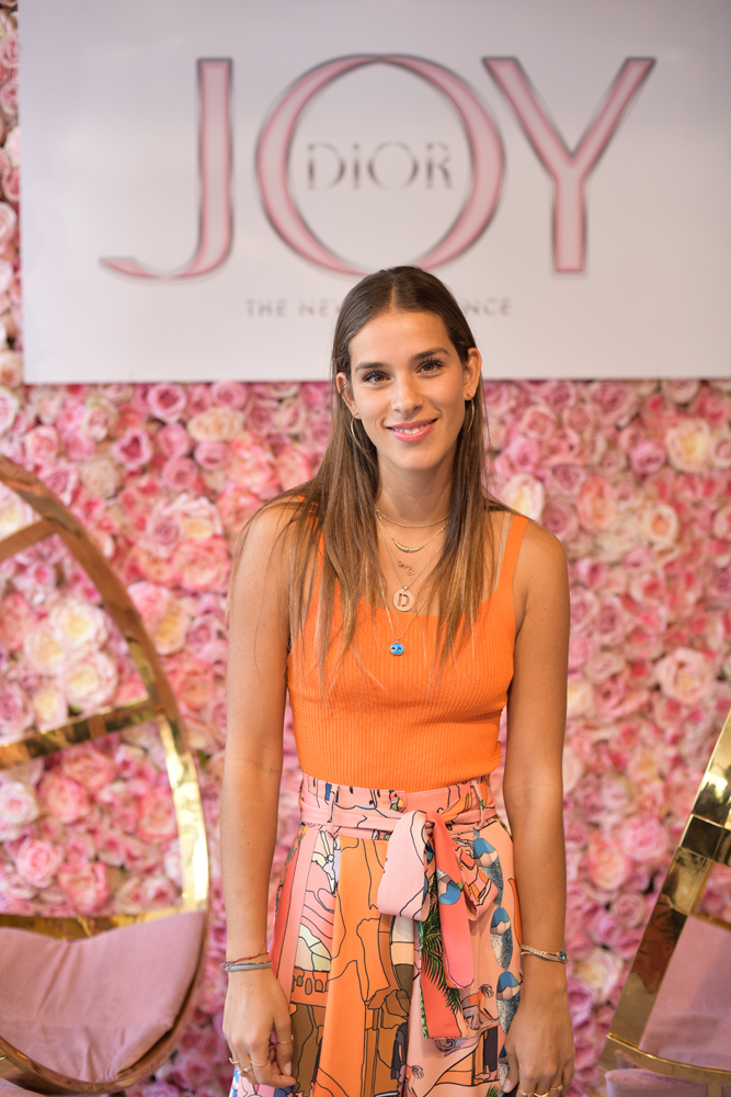 DIOR'UN YENİ PARFÜMÜ TANITILDI