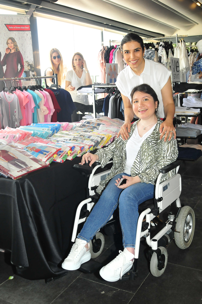 FERİYE PALAS'TA BAHAR KERMESİ