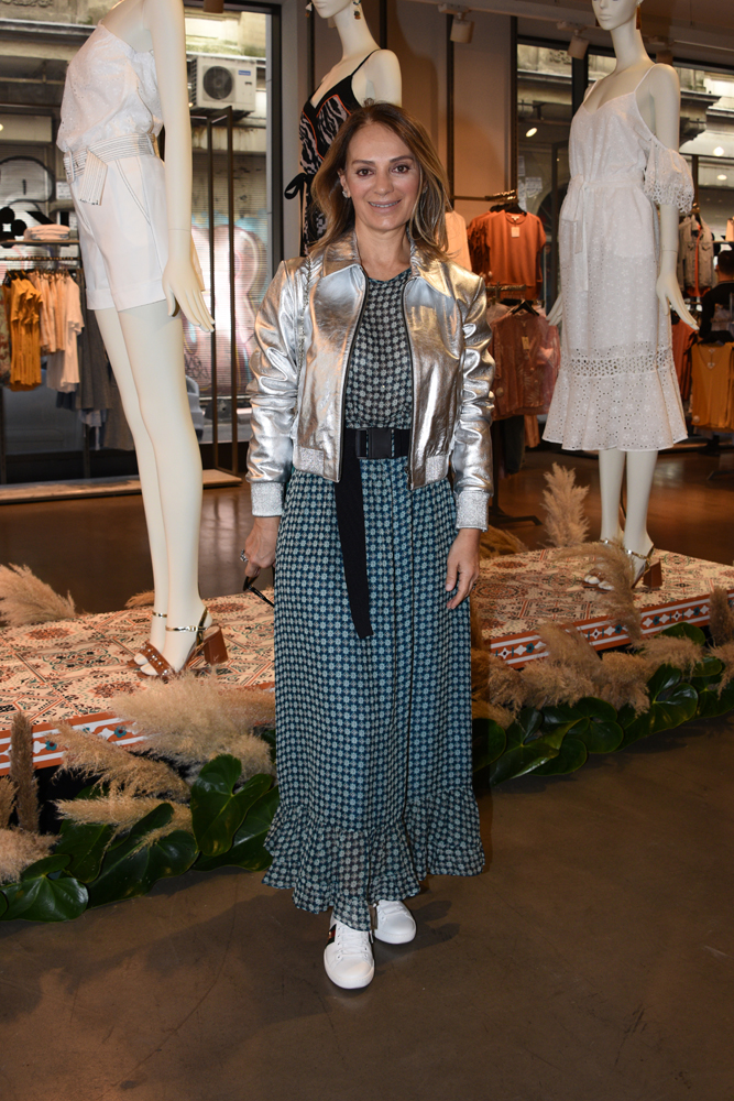 ARZU SABANCI YENİ KOLEKSİYONUNU TANITTI