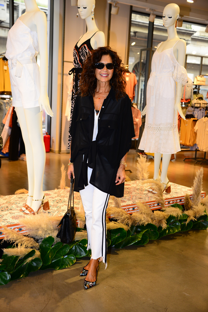 ARZU SABANCI YENİ KOLEKSİYONUNU TANITTI