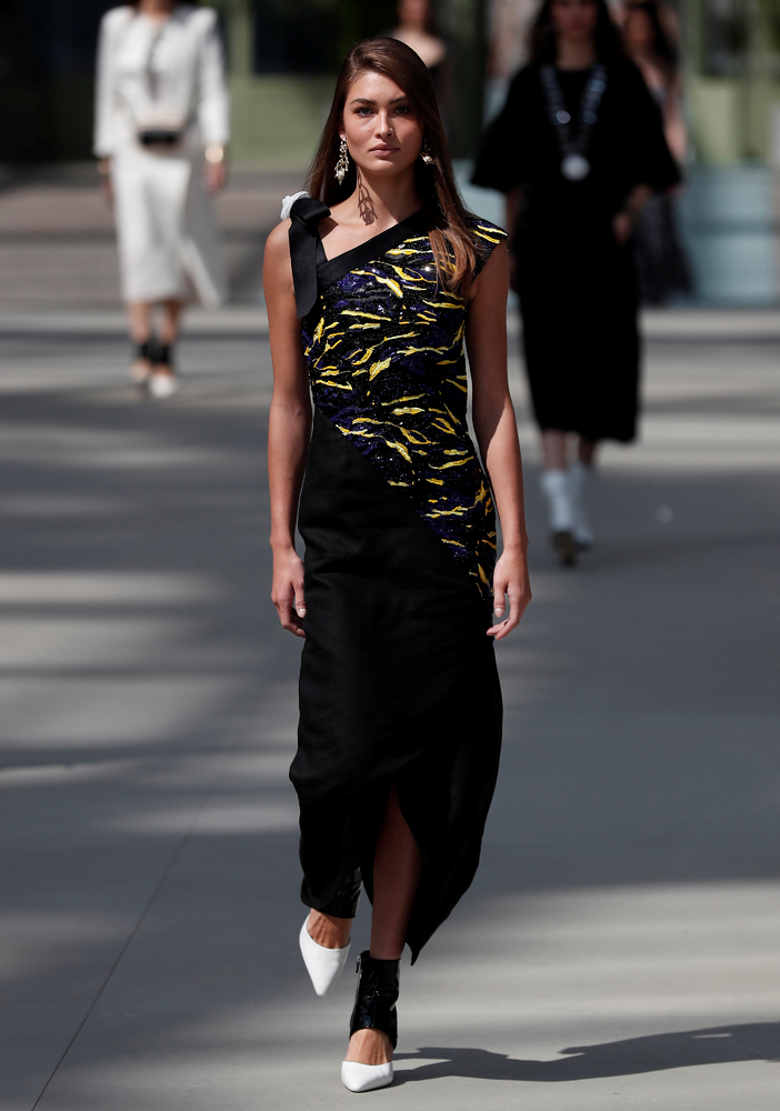 CHANEL CRUISE 2020 DEFİLESİ