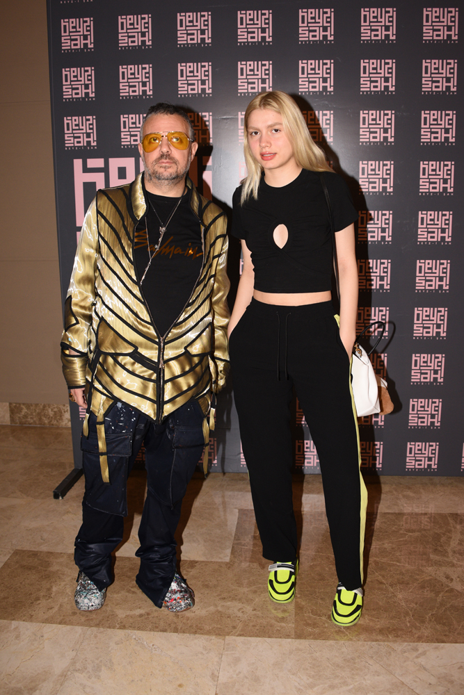  DEKORATİF TÜRK MARKASI: BEYZ-İ ŞAH