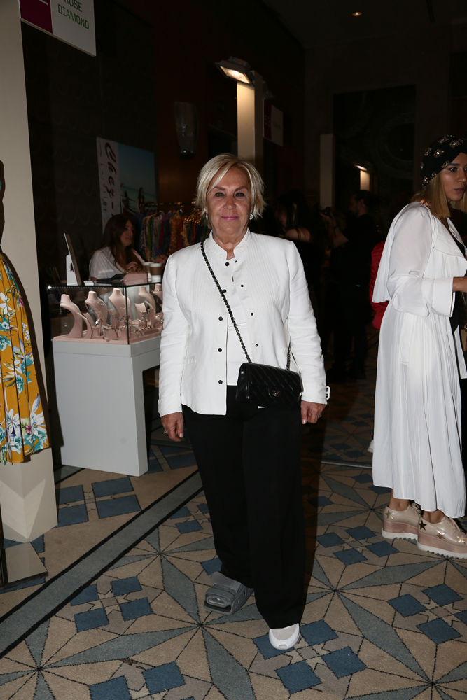  ÇABA DERNEĞİ ALIŞVERİŞ ŞENLİĞİ 