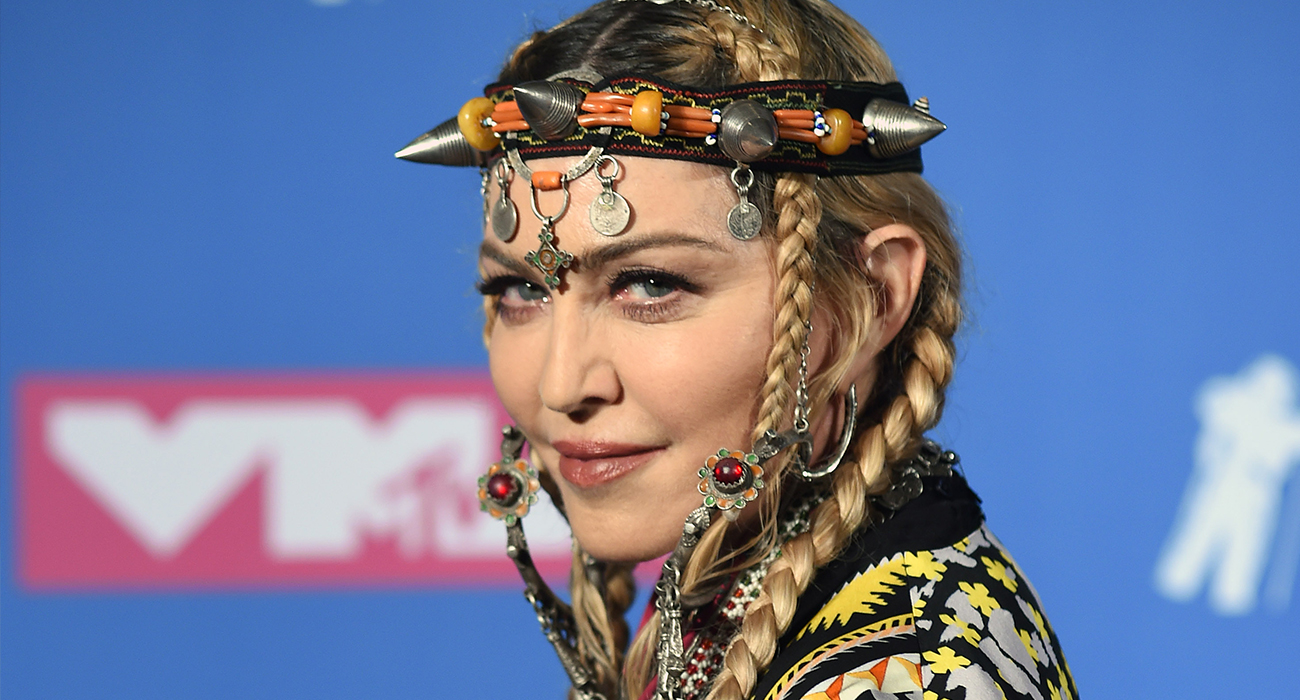 MADONNA'DAN TUR MÜJDESİ