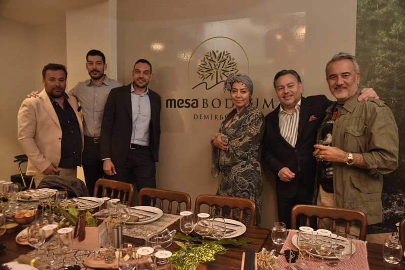 YENİ PROJENİN TANITIMINA KÜBA GECESİ TEMASI