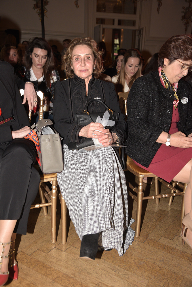 NİHAN PEKER İLK KOLEKSİYONUNU TANITTI