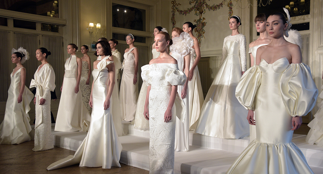 NİHAN PEKER İLK KOLEKSİYONUNU TANITTI