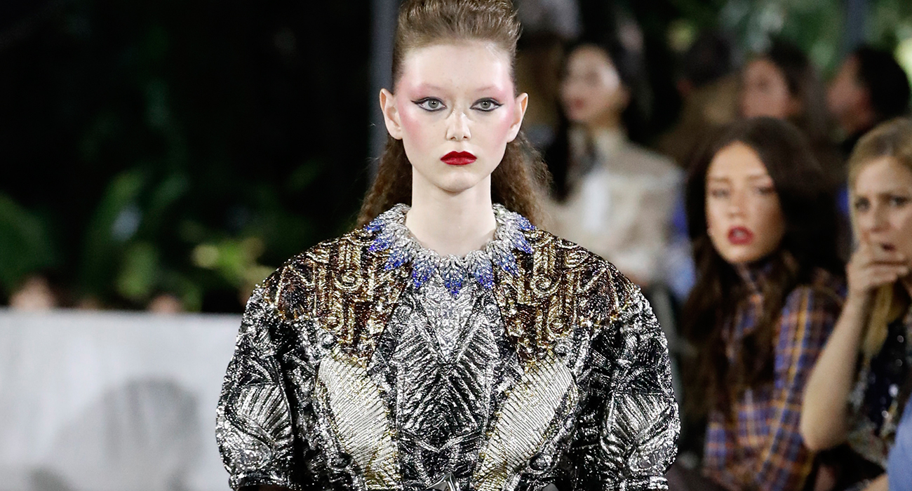 LOUIS VUITTON CRUISE 2020 DEFİLESİ