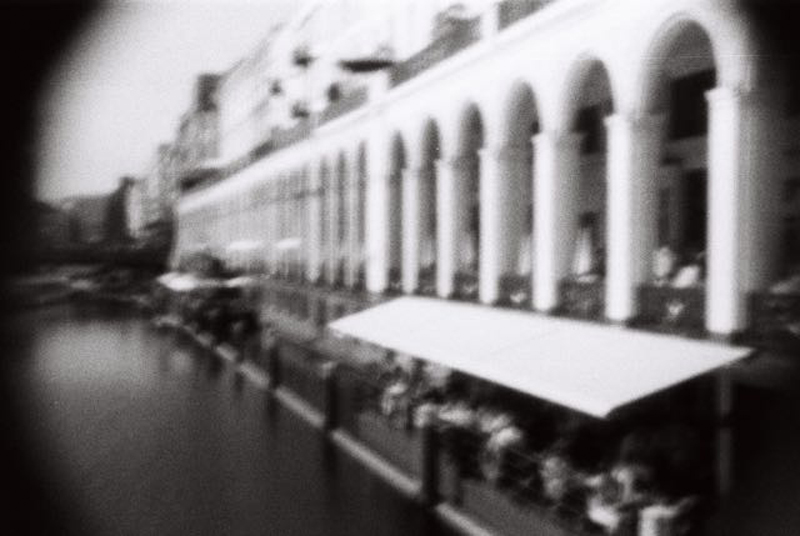 DÜSSELDORFDA YENİ GALERİ