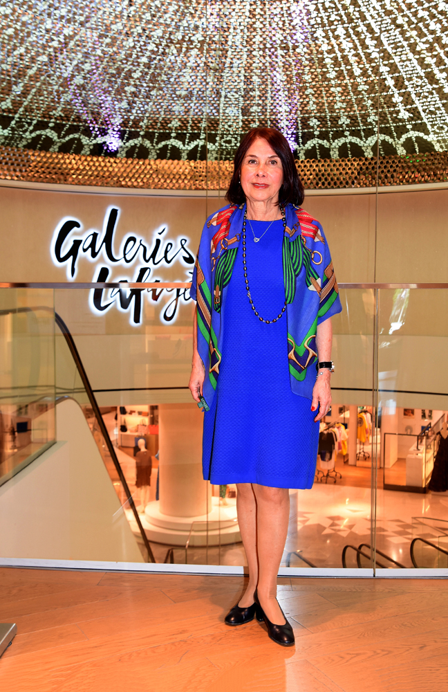 ASLI ŞEN İLE SOHBETİN KONUSU GÜZELLİK 