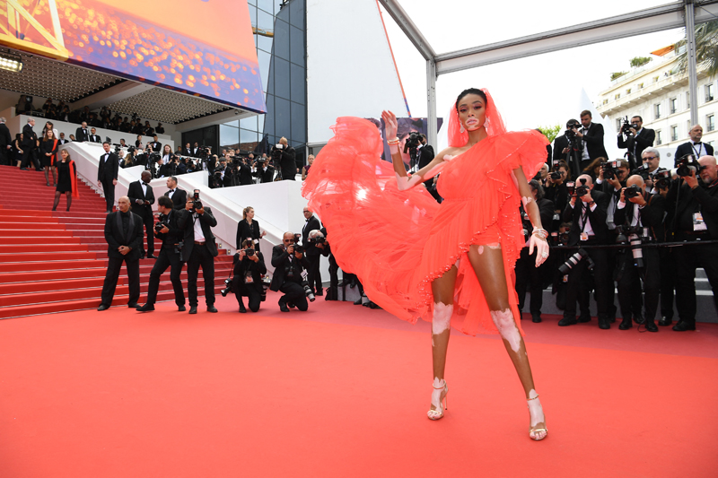 BRAD PITT VE LEONARDO DICAPRIO RÜZGARI