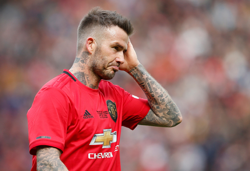 DAVID BECKHAM SAHALARA DÖNDÜ