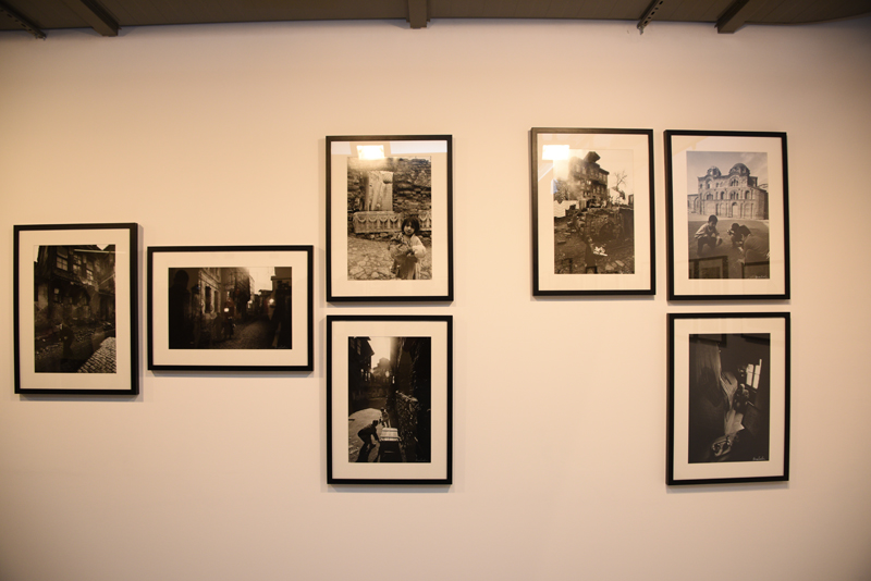 İSTANBUL MODERNDE ARA GÜLER SERGİSİ 