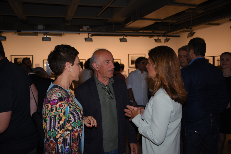 İSTANBUL MODERNDE ARA GÜLER SERGİSİ 