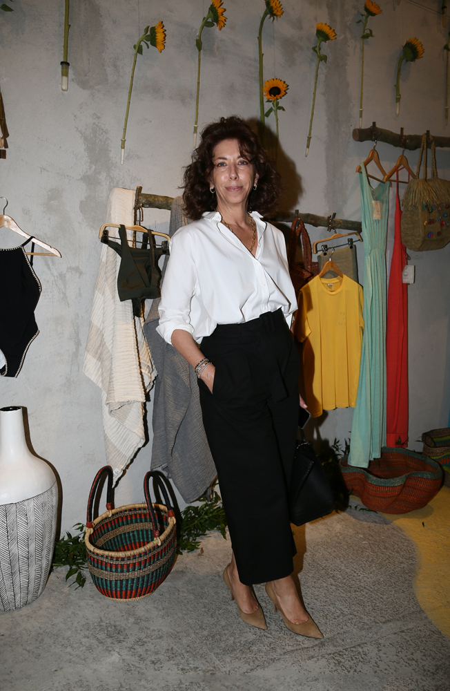 NİŞANTAŞI’NDA AYÇİÇEK TARLASI 