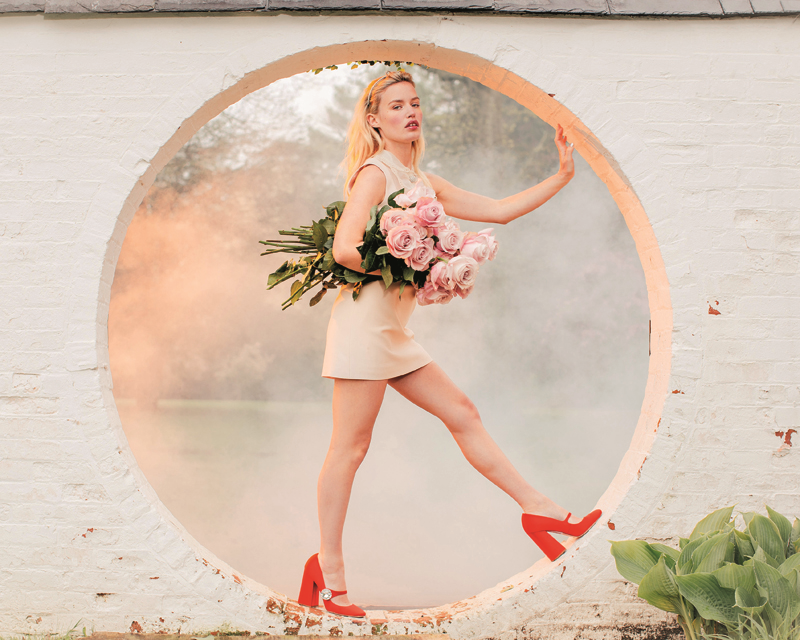 GEORGIA MAY JAGGER MIU MIUNUN YÜZÜ