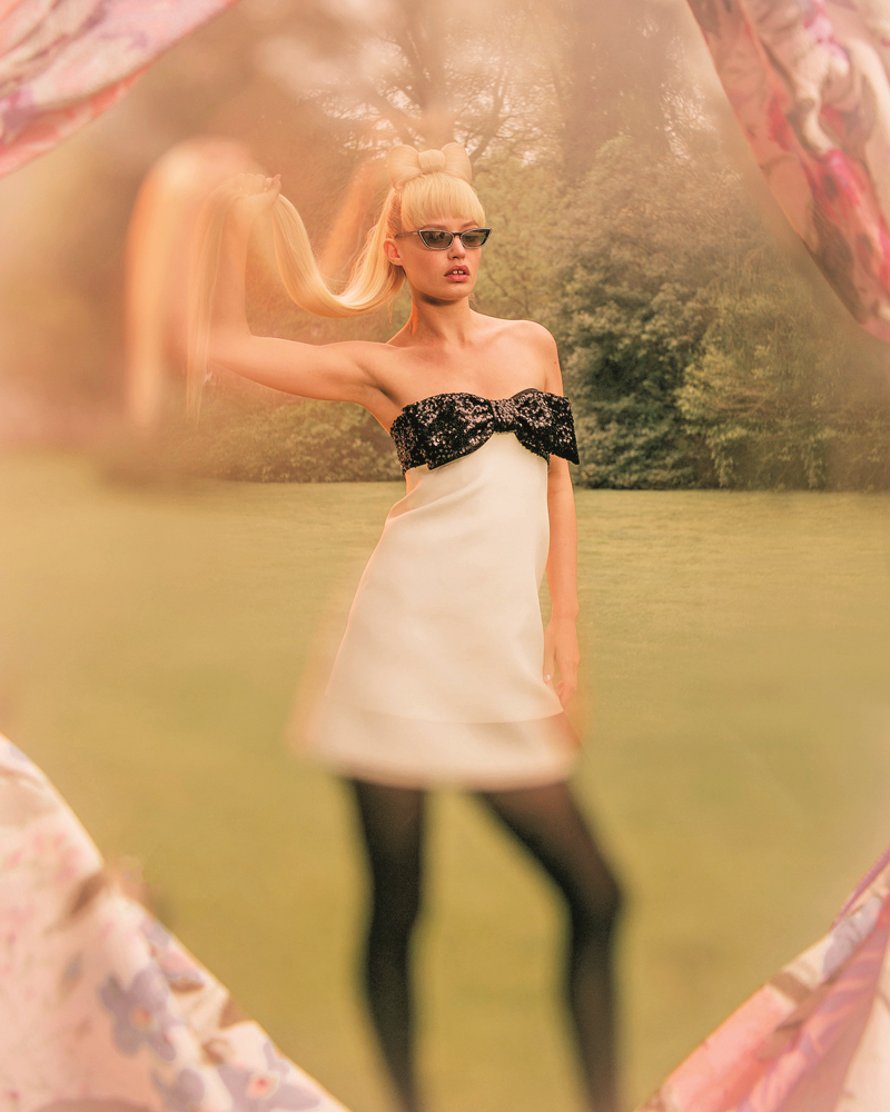 GEORGIA MAY JAGGER MIU MIUNUN YÜZÜ