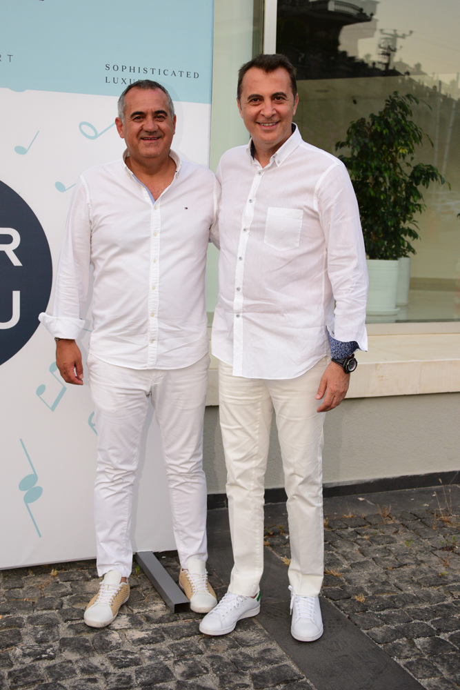 YENİLENEN OTELDE DAVET