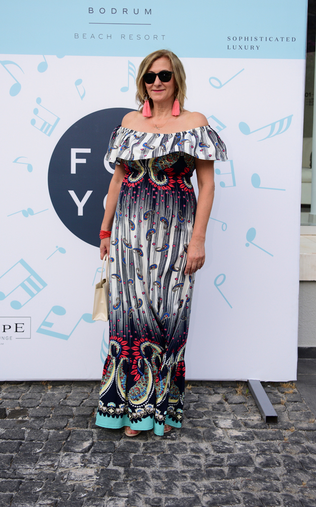 YENİLENEN OTELDE DAVET