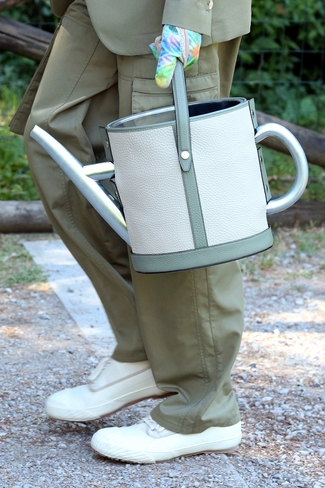 FENDI DEFİLESİNDEN DETAYLAR