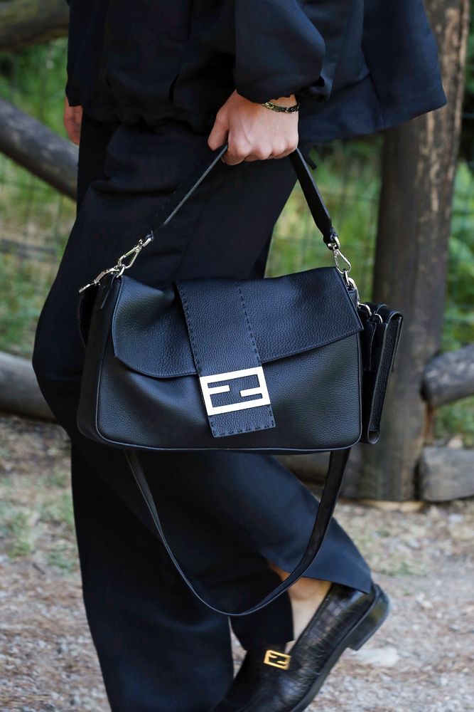 FENDI DEFİLESİNDEN DETAYLAR