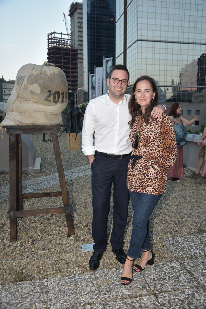 SANATA ÇEVRECİ ELEŞTİRİ