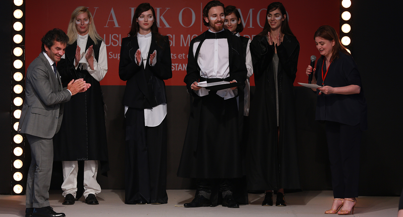 VAKKO ESMOD'DA MEZUNİYET SEVİNCİ