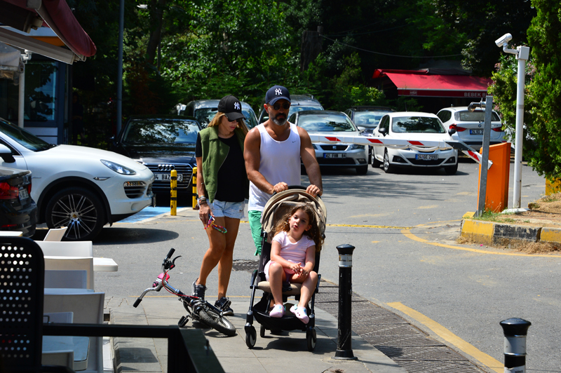 İSTANBUL CADDELERİ