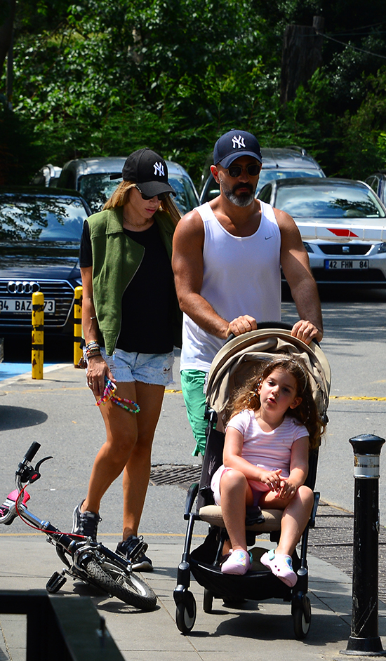 İSTANBUL CADDELERİ