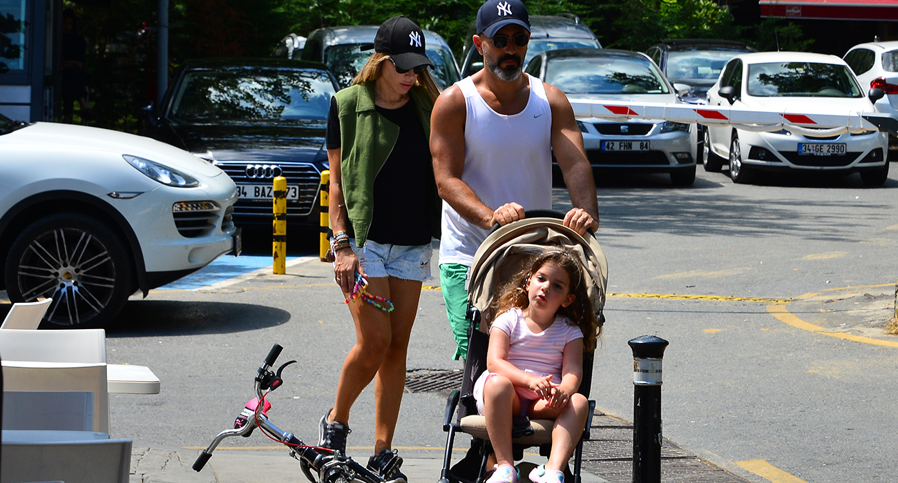 İSTANBUL CADDELERİ