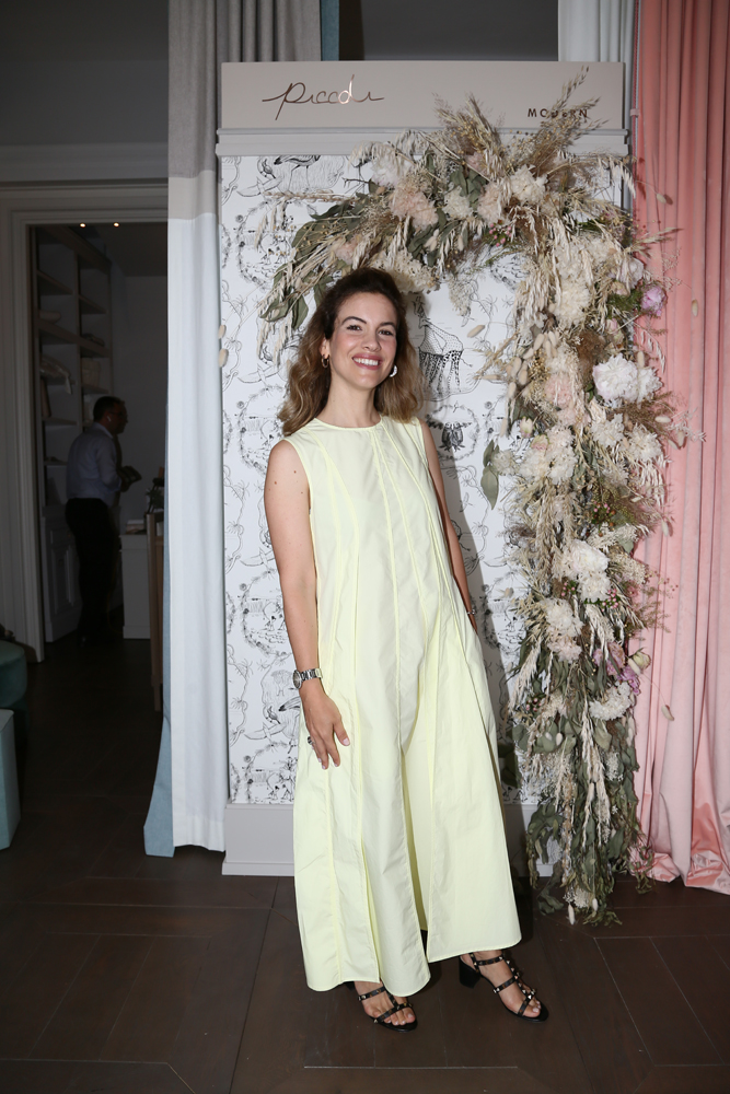 PICCOLI'YE RENKLİ AÇILIŞ