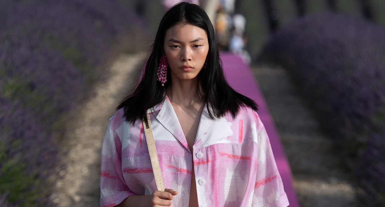 JACQUEMUS 10. YILINI KUTLUYOR!