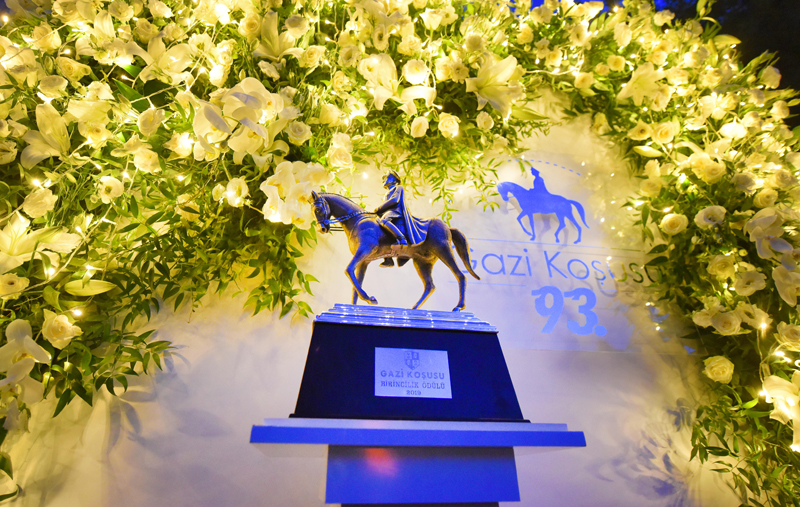 93. GAZİ KOŞUSU GELENEKSEL GALA YEMEĞİ 
