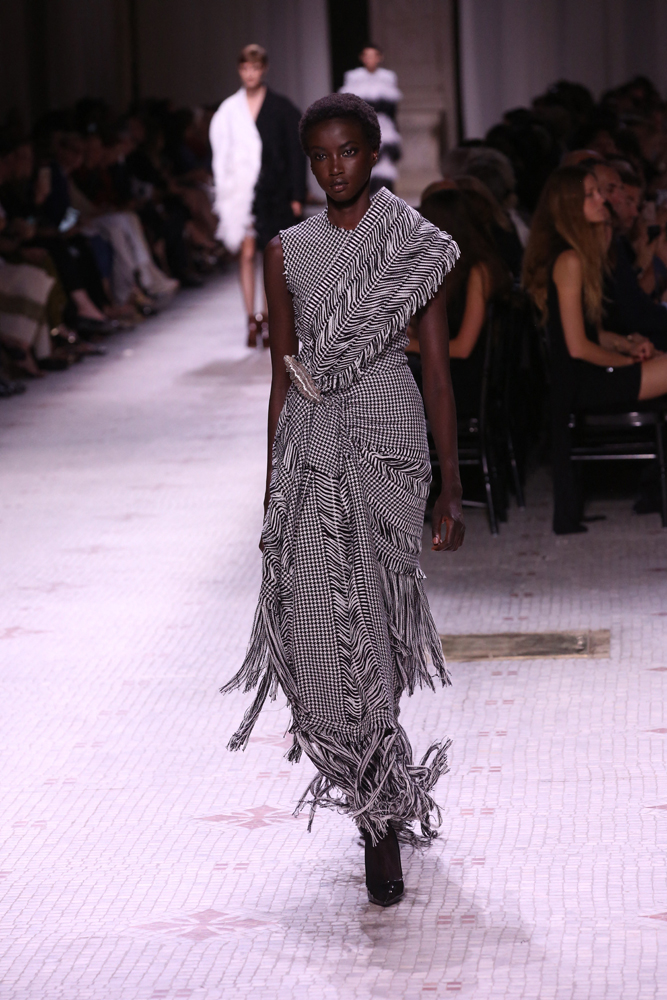 PARIS COUTURE WEEK - GIVENCHY