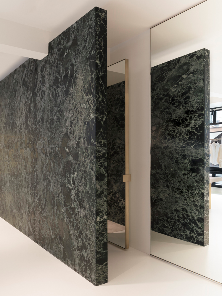 DICE KAYEKTEN PARİSTE İLK FLAGSHIP MAĞAZA