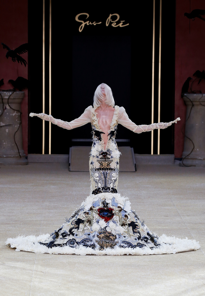 PARIS COUTURE WEEK - GUO PEI