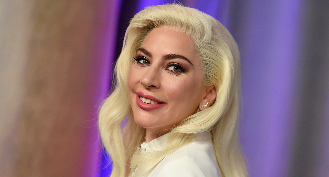 LADY GAGA'DAN KOZMETİK MARKASI