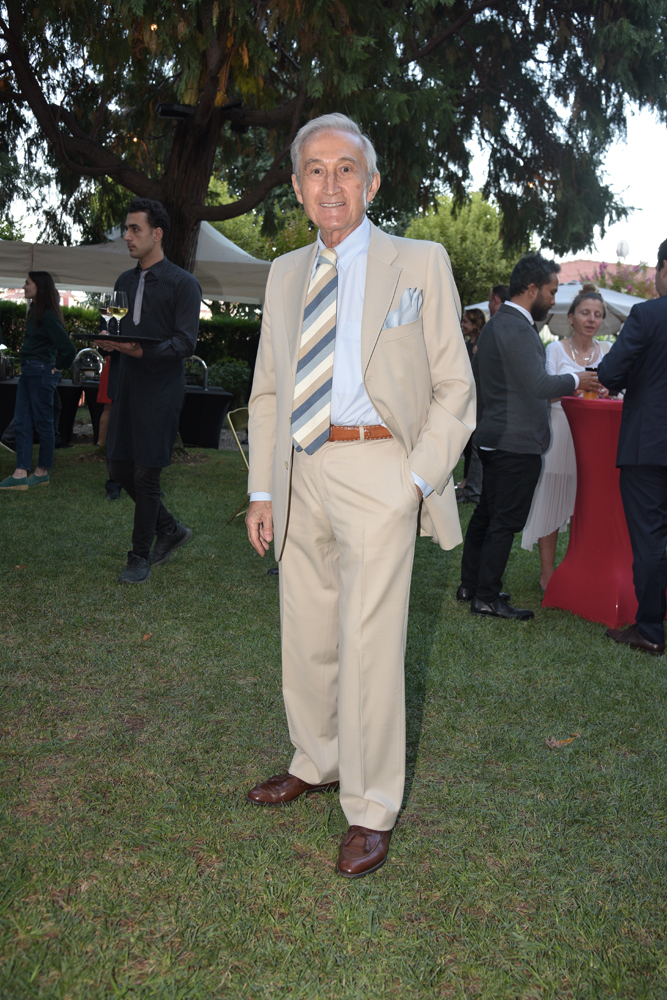 FRANSIZ SARAYI'NDA KUTLAMA