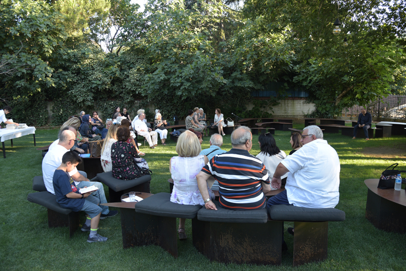 KENİZE MURAD İLE KÖŞKTE SOHBET