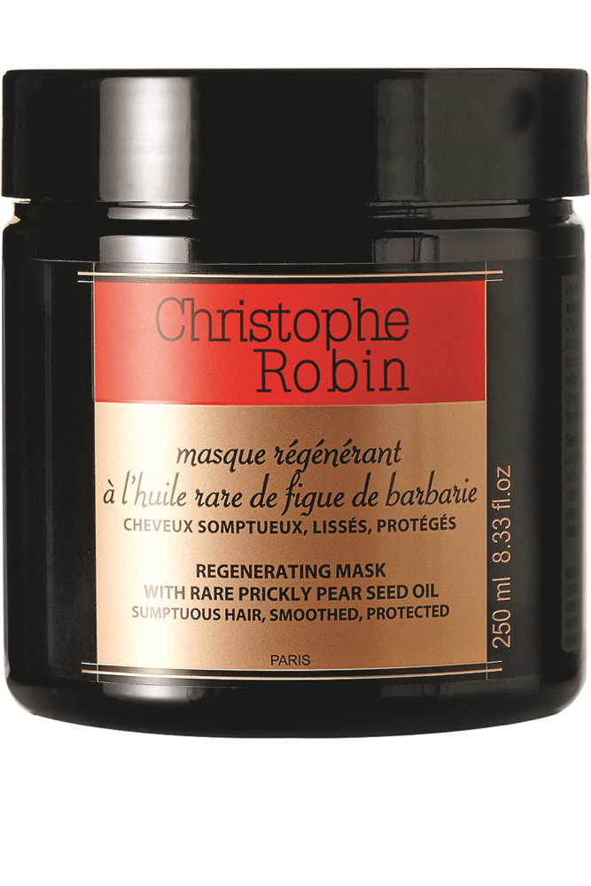 YAZ AYLARINDA SAÇLARINIZA BİREBİR ÜRÜNLER