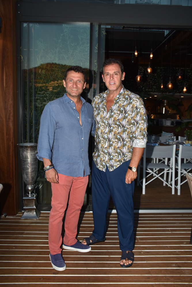 SERAFİNA'DA KEYİFLİ YAZ AKŞAMI 