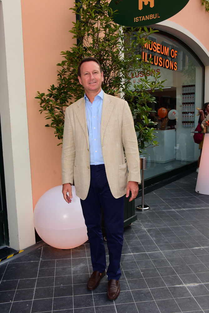 İLUZYON MÜZESİ İSTANBUL'DA AÇILDI