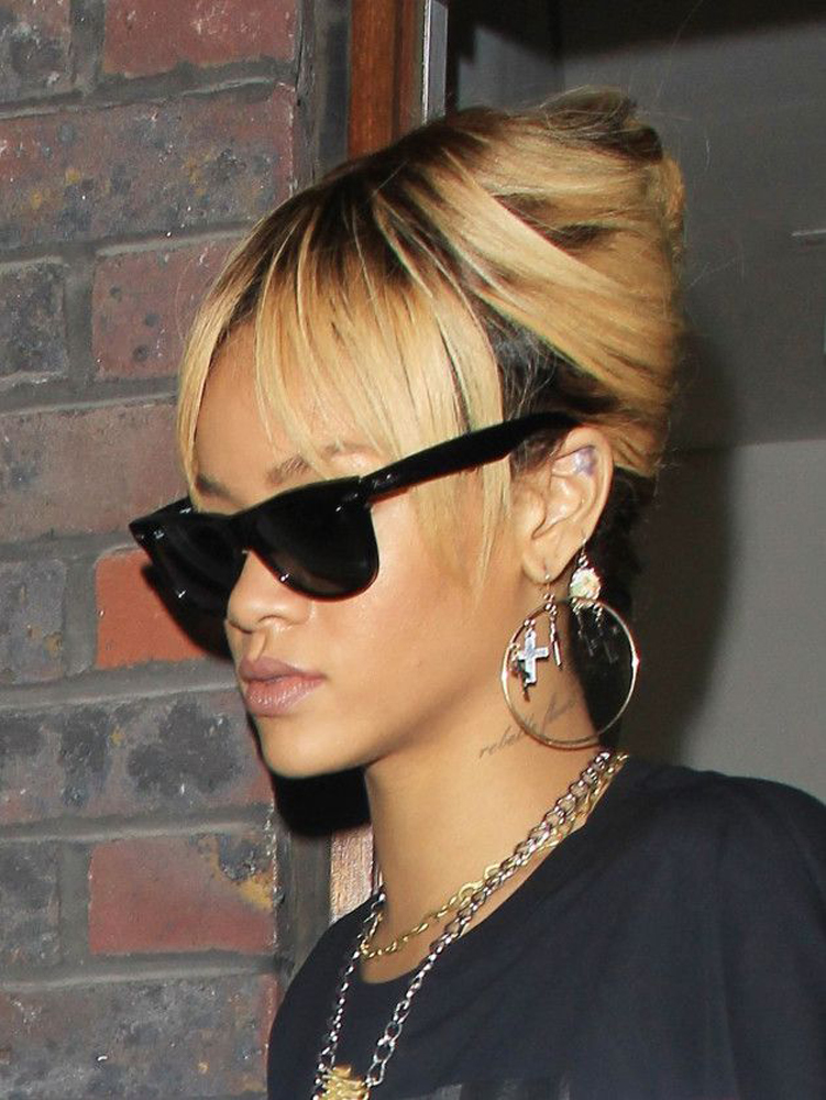 HOLLYWOOD'UN GÜNEŞ GÖZLÜĞÜ PİŞTİSİ