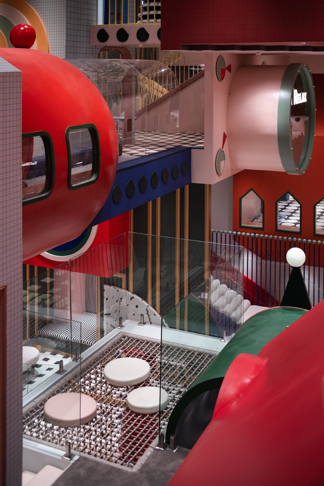 ÇOCUKLAR İÇİN HAYAL DÜNYASI