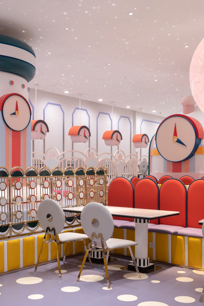 ÇOCUKLAR İÇİN HAYAL DÜNYASI