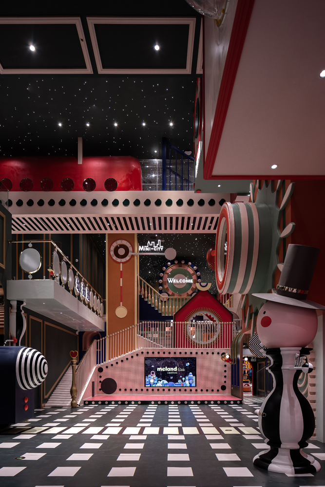 ÇOCUKLAR İÇİN HAYAL DÜNYASI