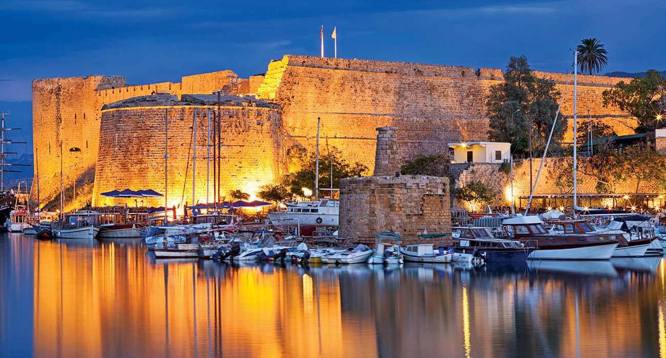 KIBRIS'TA GEZİLECEK YERLER